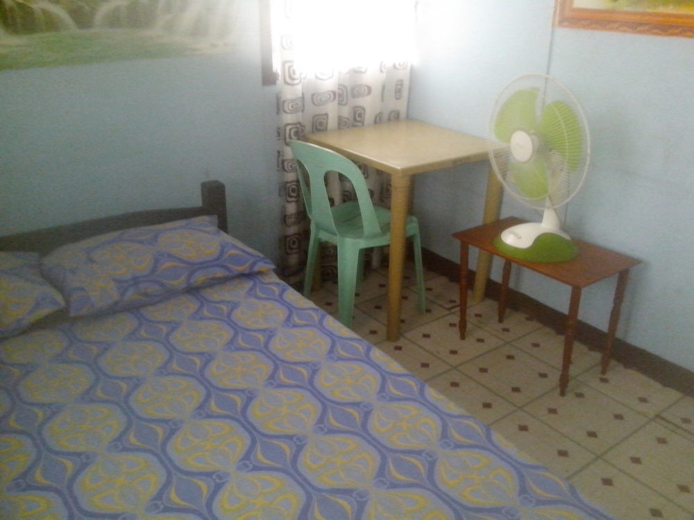 Quoyas Inn Davao Экстерьер фото