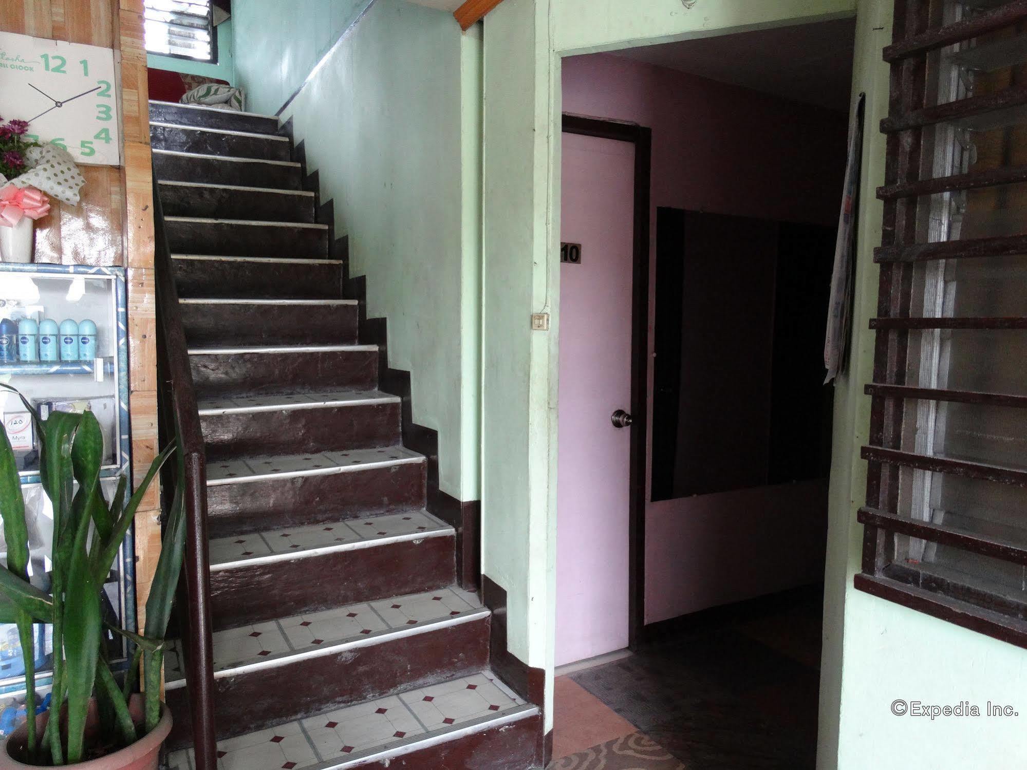 Quoyas Inn Davao Экстерьер фото